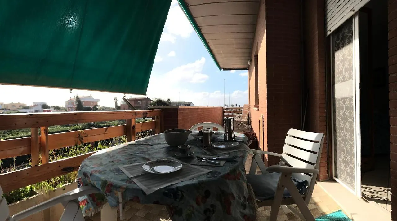 Stella Di Mare - Ampio Appartamento Con Due Bagni - Fronte Mare Lido di Ostia